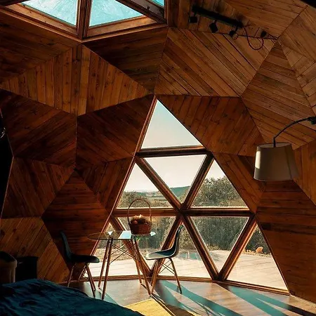 Miradomos Glamping Rural Lodares de Osma