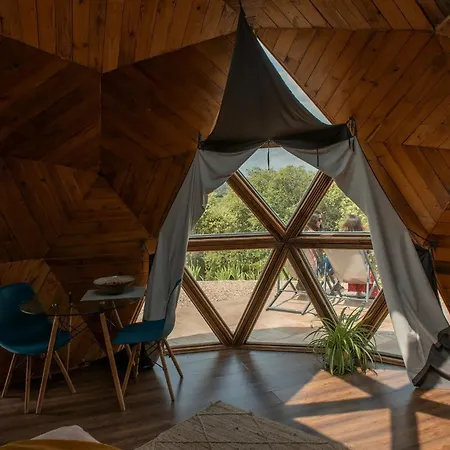 Miradomos Glamping Rural Hotel